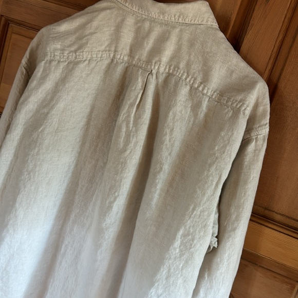 J.Crew Linen Button-down. Size 12 - Picture 3 of 4